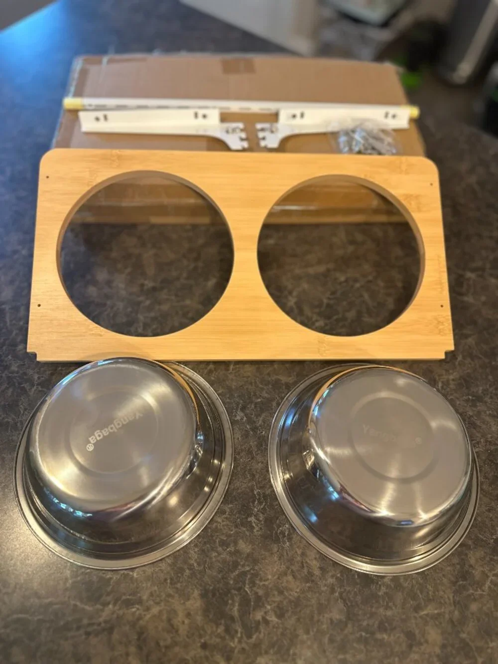 Elevated Pet Feeding Station (Wall Mounted Raised Bowls)